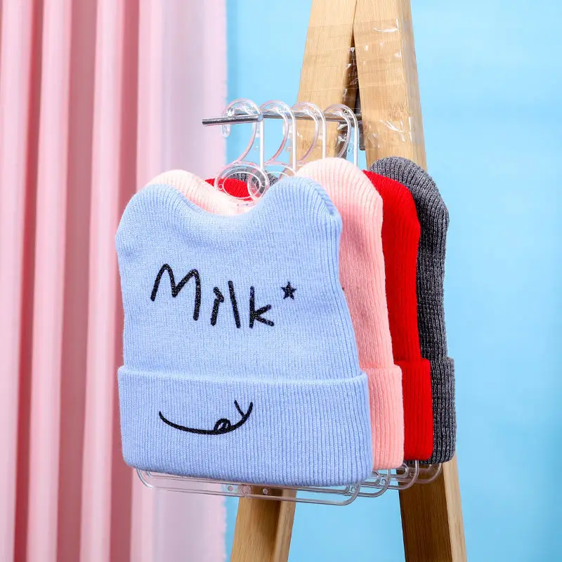 Einfacher Hutständer für Babys – Baby Clothing Display Bewertung und Preis